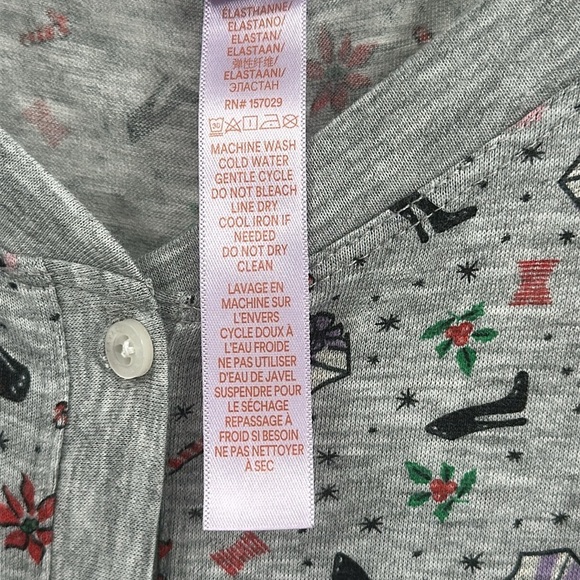 Savage X Fenty One Piece Pajama Set in Gray with Fun Print Size Small - Picture 7 of 8